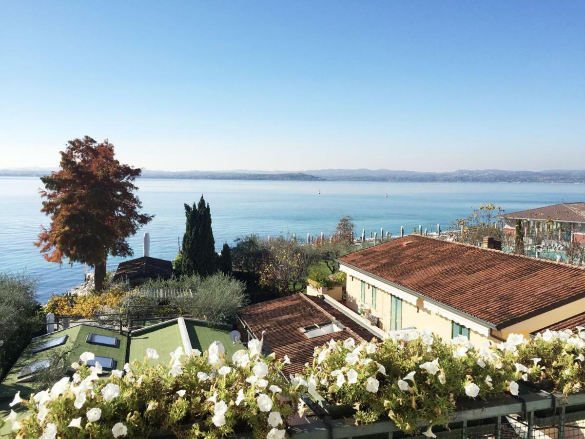 71 Via Vittorio Emanuele, VISTA LAGO E TERME Apartamento Sirmione Exterior foto